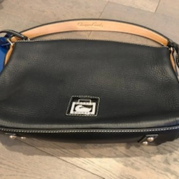 Dooney & Bourke Pebble Grain Leather Handbag w Gold Metal Hardware Black NWOT - Picture 4 of 6